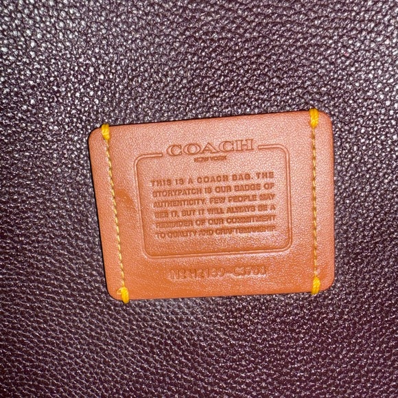 Coach Tyler Carry All - Picture 6 of 12